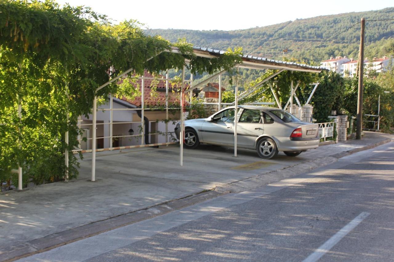 Apartments With A Parking Space Rabac, Labin - 7410 Buitenkant foto