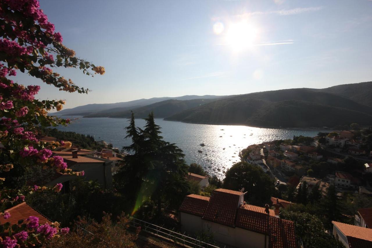 Apartments With A Parking Space Rabac, Labin - 7410 Buitenkant foto